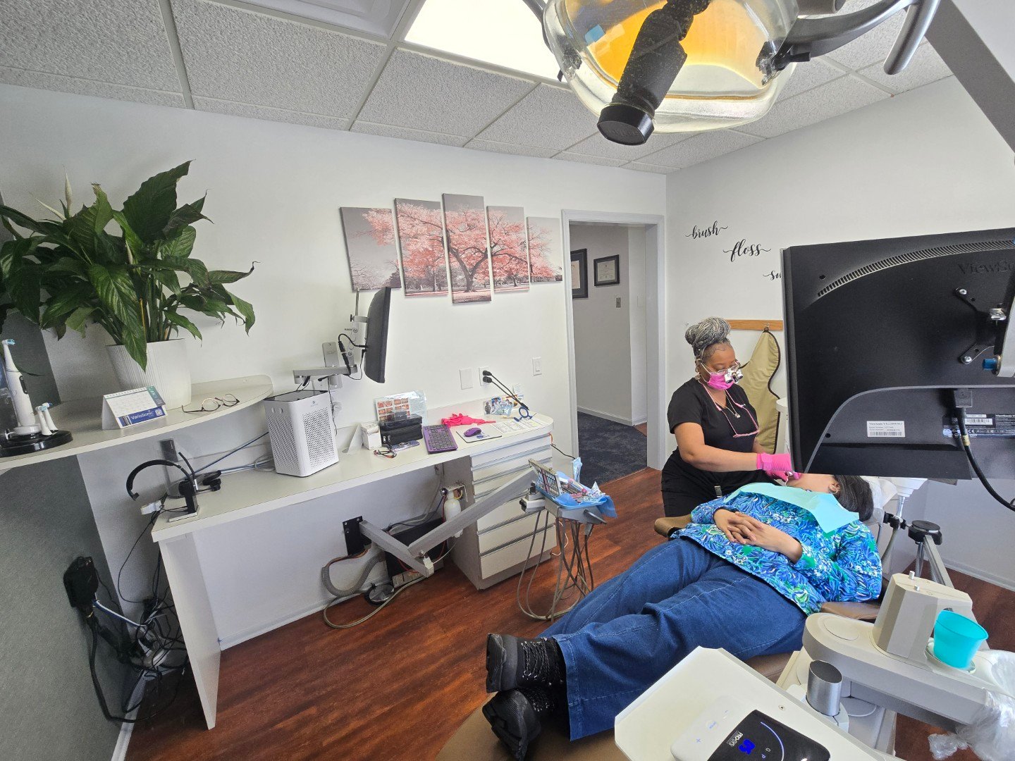 Consultation with Doctor K High Tech Dentist